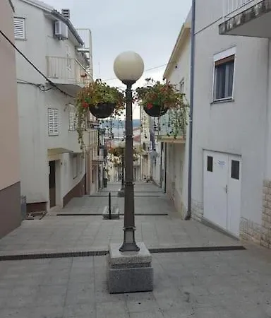 Nyaraló Kamena Kuca Centar