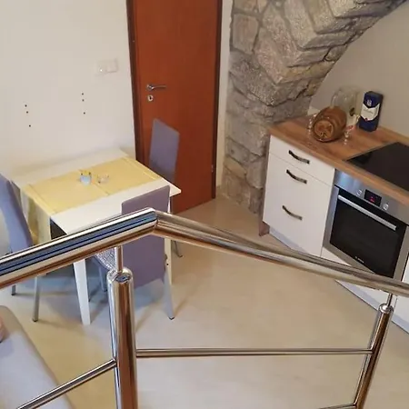 Kamena Kuca Holiday home