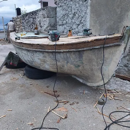 Nyaraló Kamena Kuca Centar *