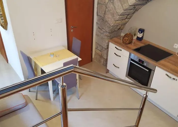 Kamena Kuca Centar Case de vacanță