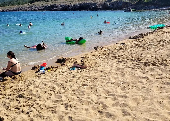 Kamena Kuca Centar *